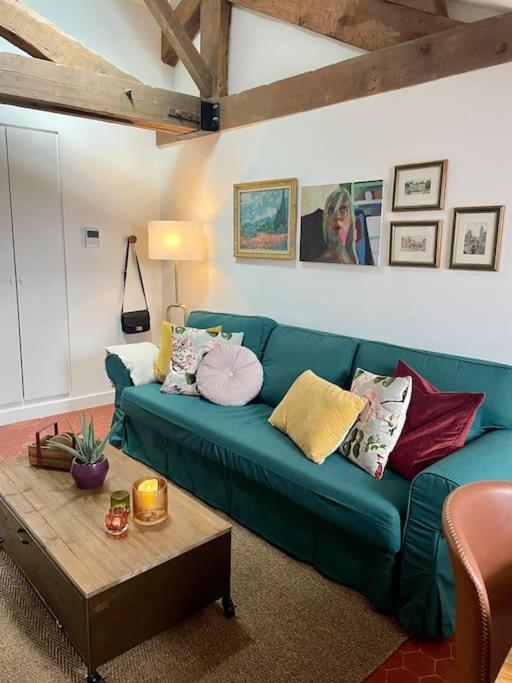 Loft Apartment At Villa Leonie Hyères Eksteriør bilde